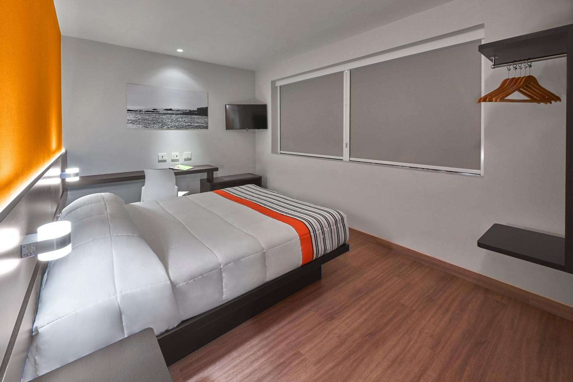 City Express Junior By Marriott Ciudad De Mexico Sullivan エクステリア 写真